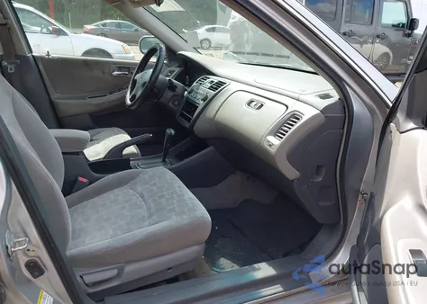 2001 Honda Accord 2.3 Ex z USA, uszkodzony, nr VIN 1HGCG56651A052433